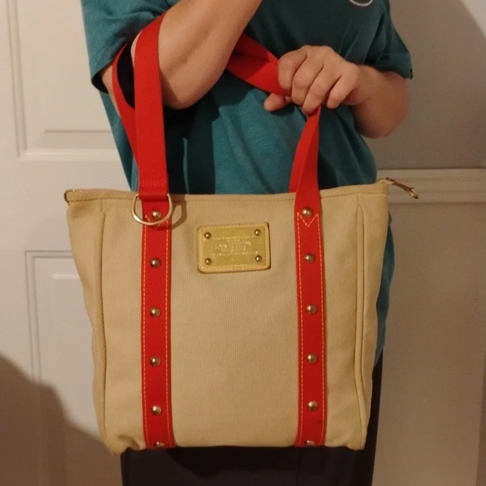 FLASH SALE! Authentic Louis Vuitton Antique Cabas MM Limited Edition Bag - Picture 2 of 15